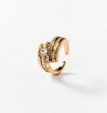Futuristischer Ring Detail