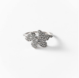 Flower Ring Detail